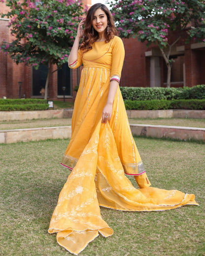 Women's Yellow Popcorn Gotapatti Suit Set
