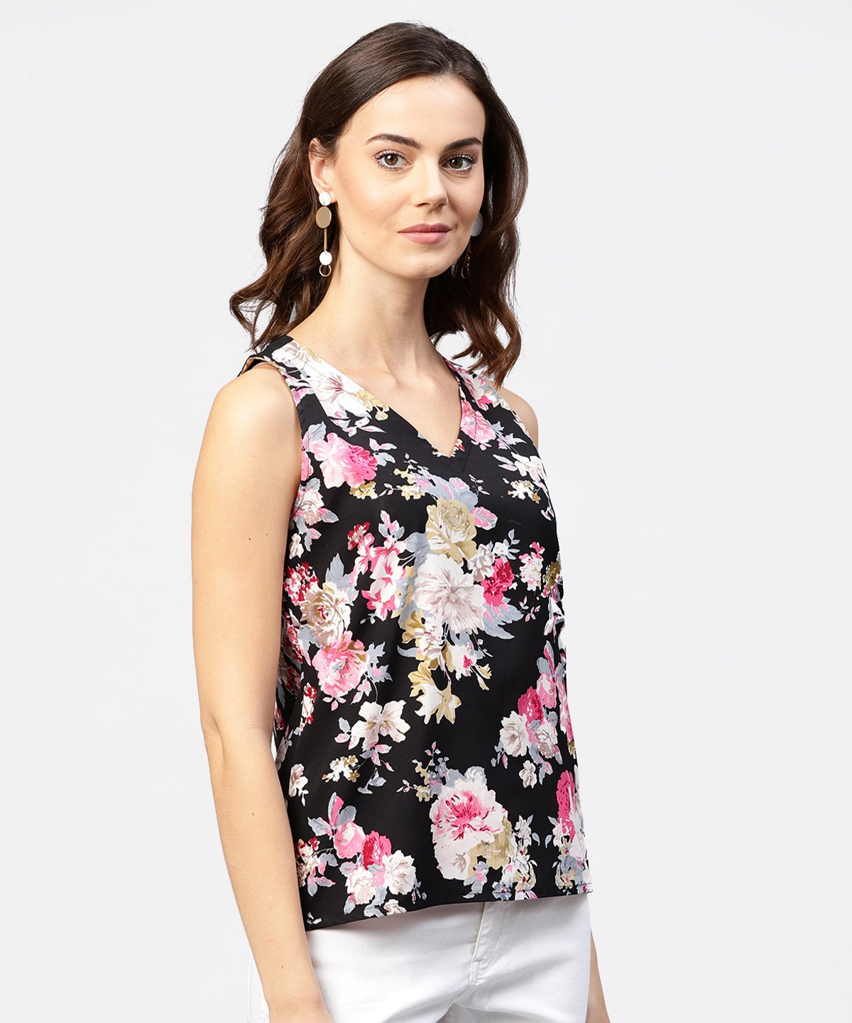 Women's Black Printed Cutways Sleeveless Crepe Tops