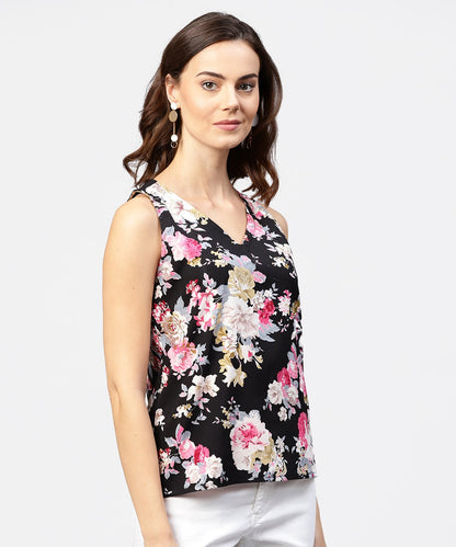 Women's Black Printed Cutways Sleeveless Crepe Tops