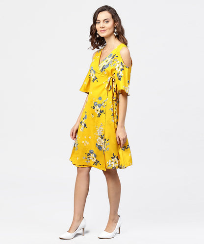 Women's Printed Assymetrical A-Line Knotted Belt Style Dress With 3/4Th Cold-Shoulder Sleeve