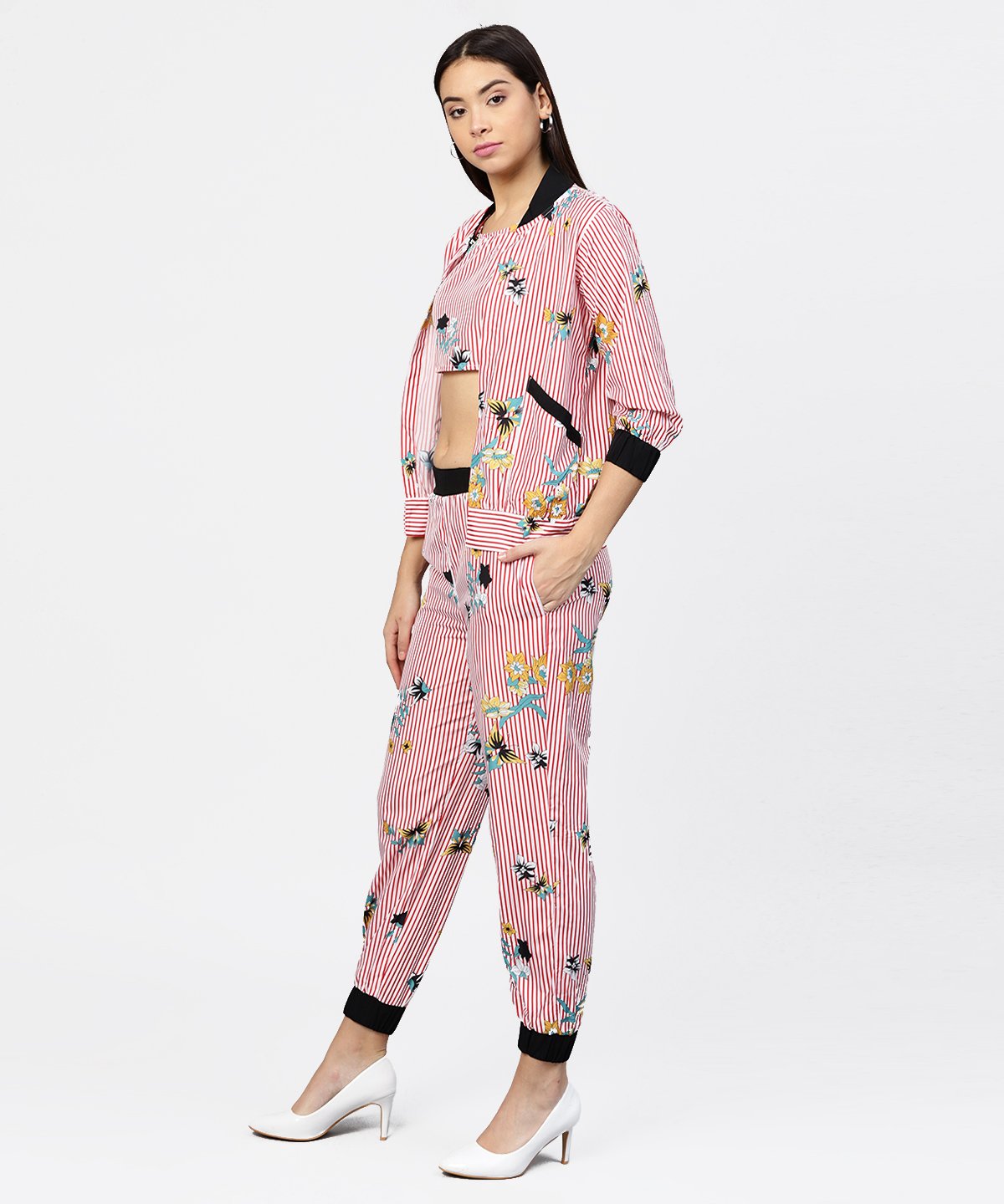 Women's Pink Striped Crop Top With Full Sleeve Open Jacket & Printed Mid-Rise Joggers With 2 Pockets