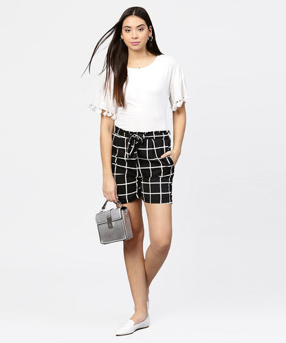 Women's Black Check High Waisted Short With Attached Belt & One Side Pocket