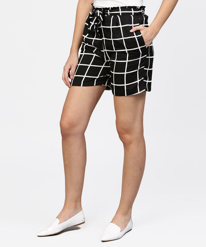 Women's Black Check High Waisted Short With Attached Belt & One Side Pocket