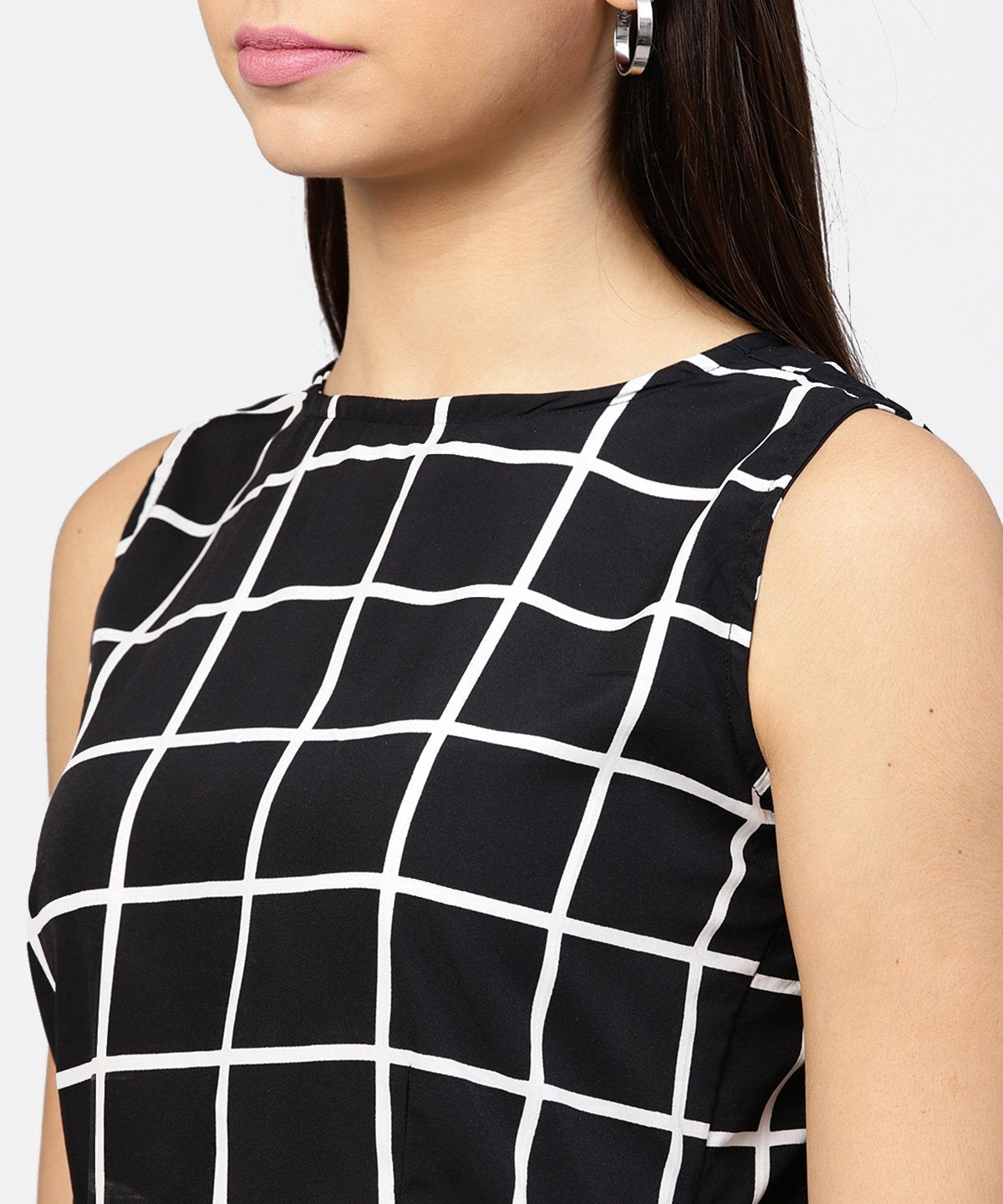 Women's Black Check Boat Nect Crop Top With High Waisted Skirt