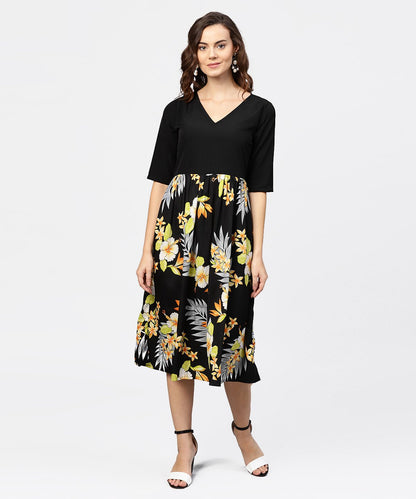Women's Black Printed 3/4Th Sleeve V-Neck Dress