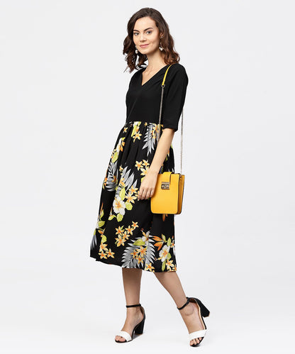Women's Black Printed 3/4Th Sleeve V-Neck Dress