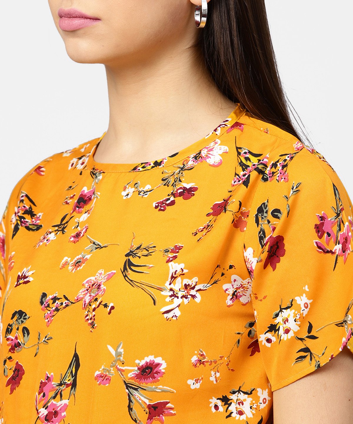 Women's Yellow Printed Short Sleeve With A Gathered Peplum Style Top