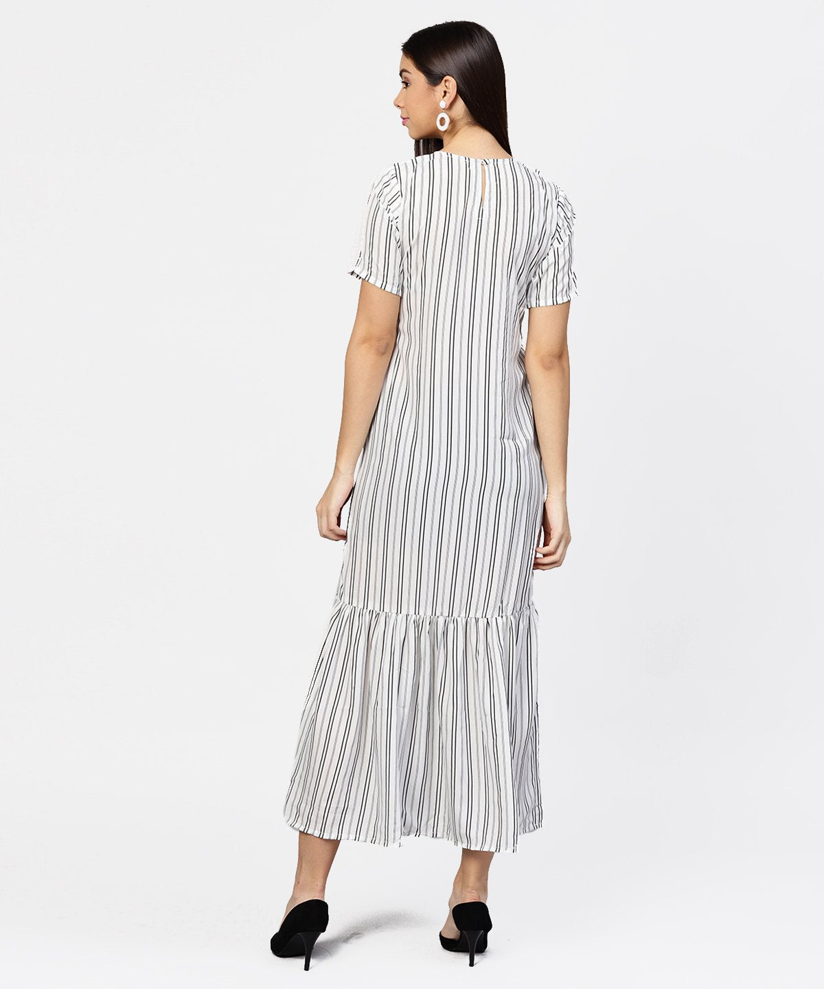 Women's Multi Colored Maxi Dress With Round Neck And Half Sleeves