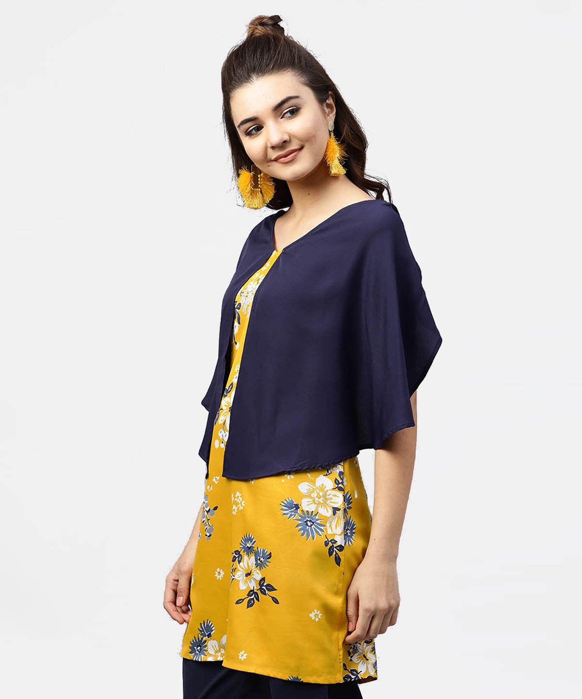 Women's Yellow Printed Tunic With Attached Cape Sleeves And V-Neck