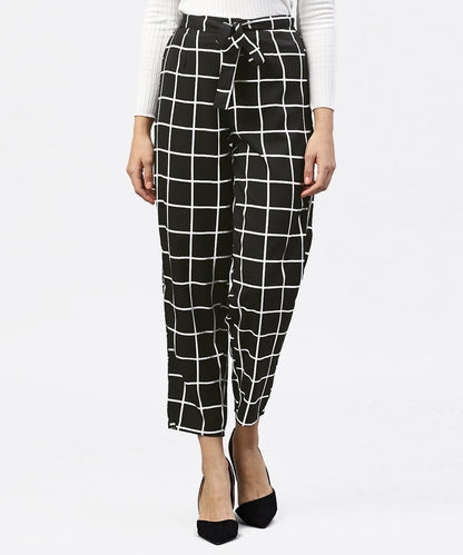 Women's Black & White Checked Trouser With Side Pockets