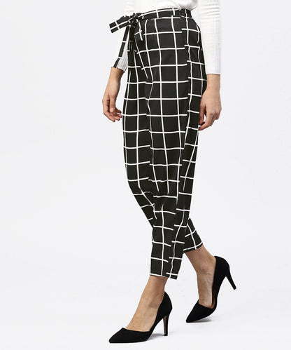 Women's Black & White Checked Trouser With Side Pockets