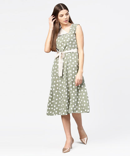 Women's Green Polka Dot Printed Sleeveless A-Line Dress With Belt