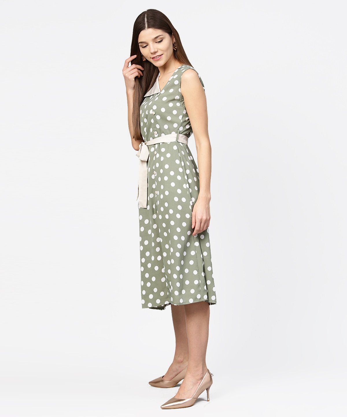 Women's Green Polka Dot Printed Sleeveless A-Line Dress With Belt