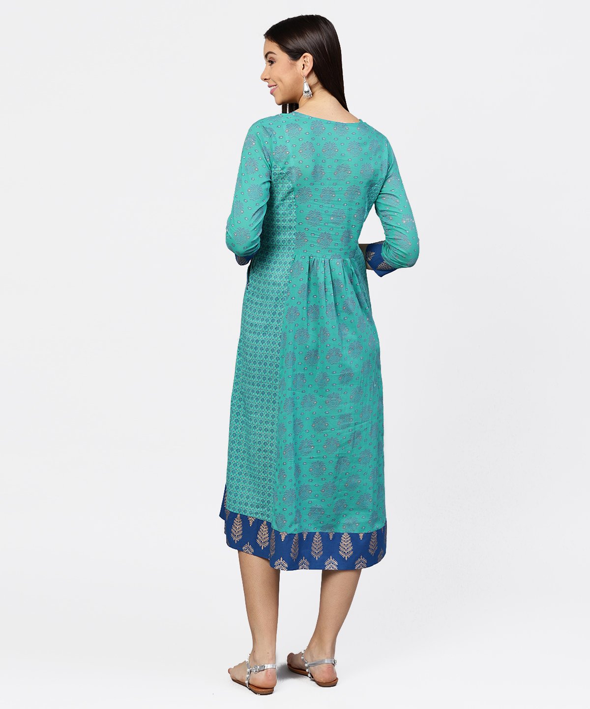 Women's Printed V-Neck Panelled With Patch Pockets And 3/4Th Sleeved Maxi Dress