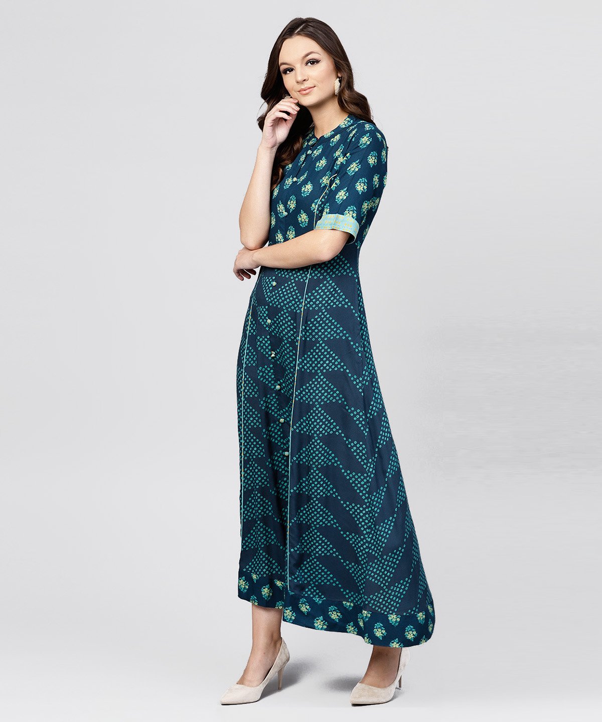 Women's Blue Printed Panelled Cut A-Line Kurta With Printed Yoke And Front Placket