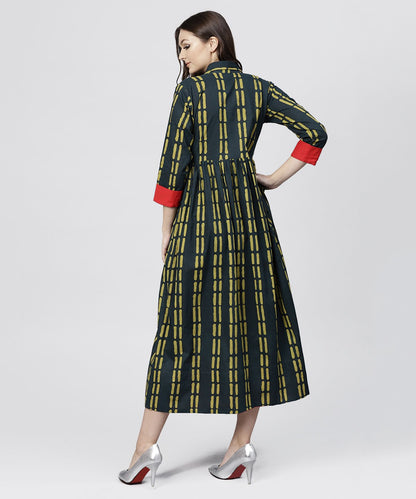 Women's Blue Cotton Printed 3/4 Sleeves Kurta With Shirt Collar And Front Placket