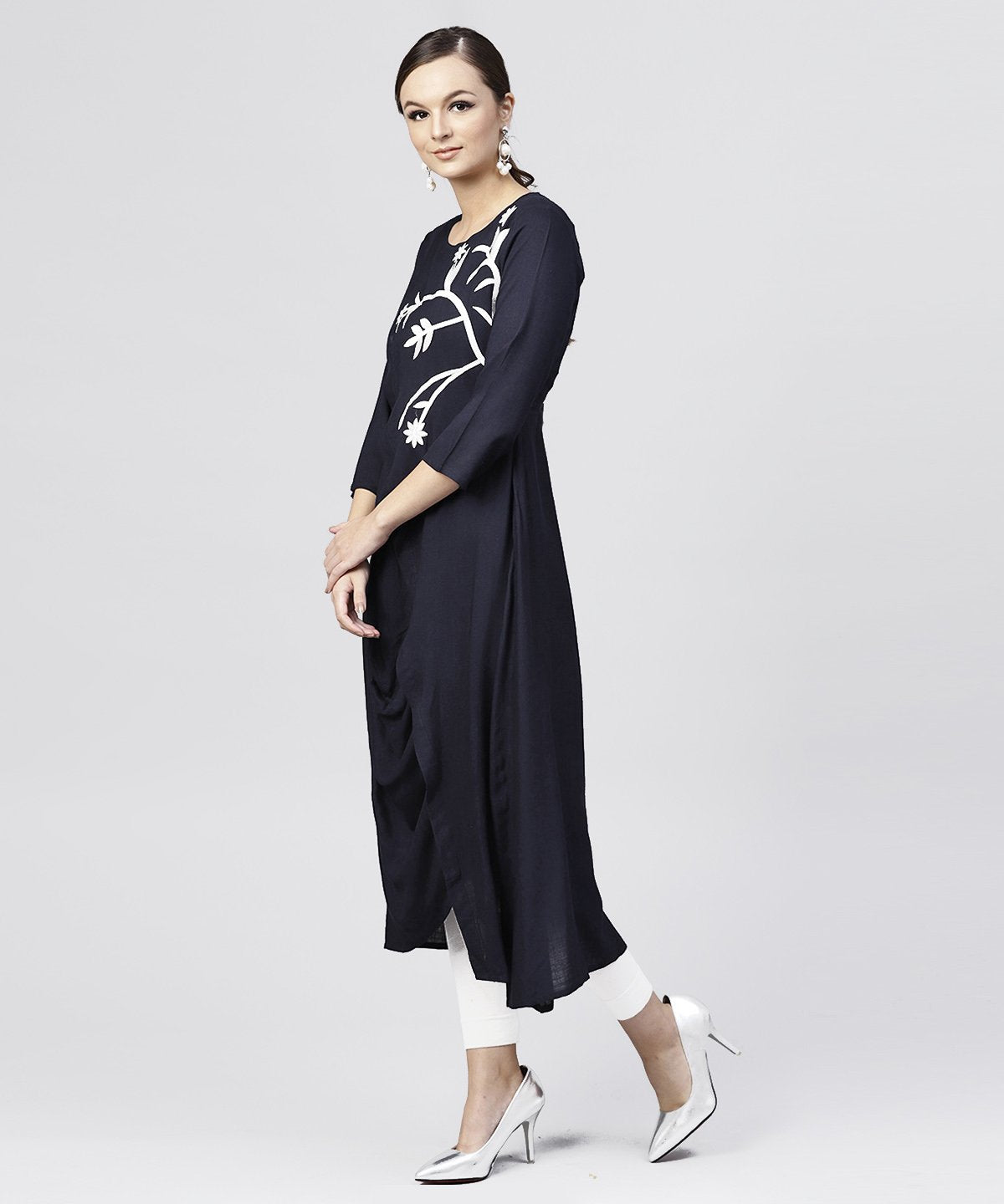 Women's Rayon Navy Blue Cowl Draped Kurta With 3/4 Sleeves