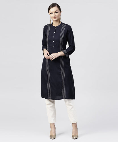 Women's Navy Blue Round Neck Kurta With 3/4 Sleeves And Front Placket