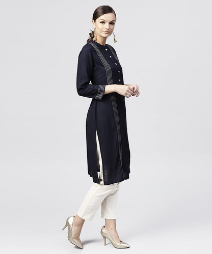 Women's Navy Blue Round Neck Kurta With 3/4 Sleeves And Front Placket