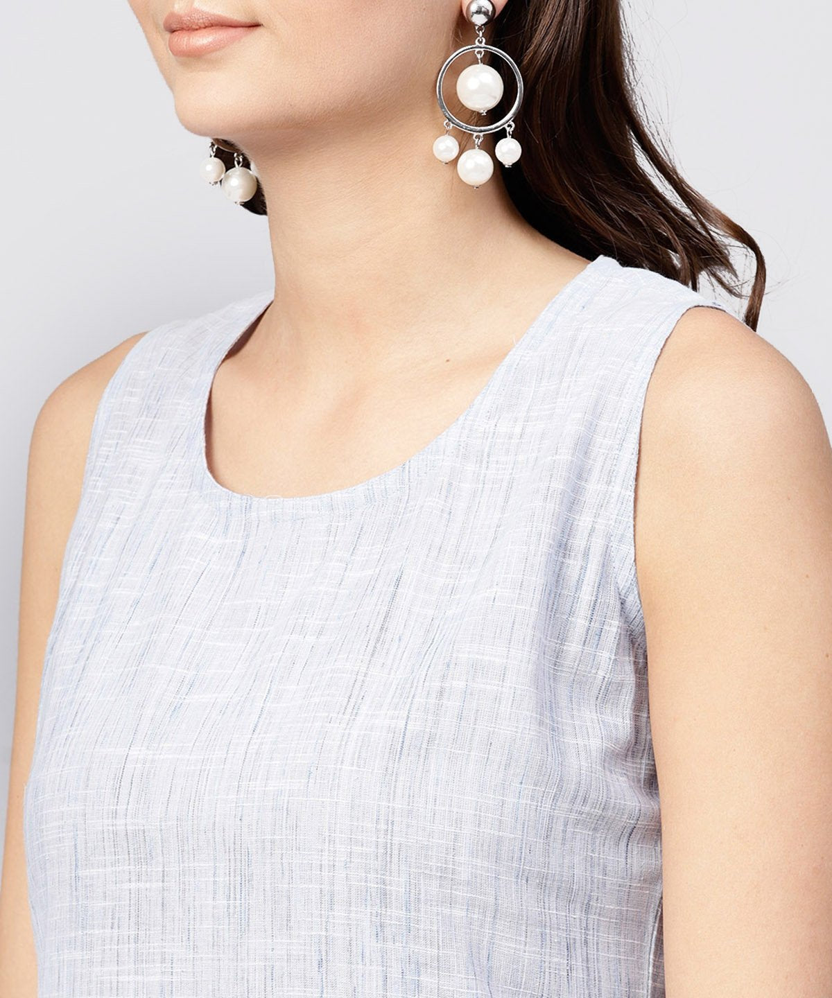 Women's White  Sleeveless A-Line Kurta With Round Neck