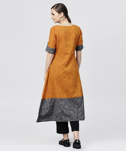 Women's Multi Colored Kurta With Round Neck And 3/4 Sleeves