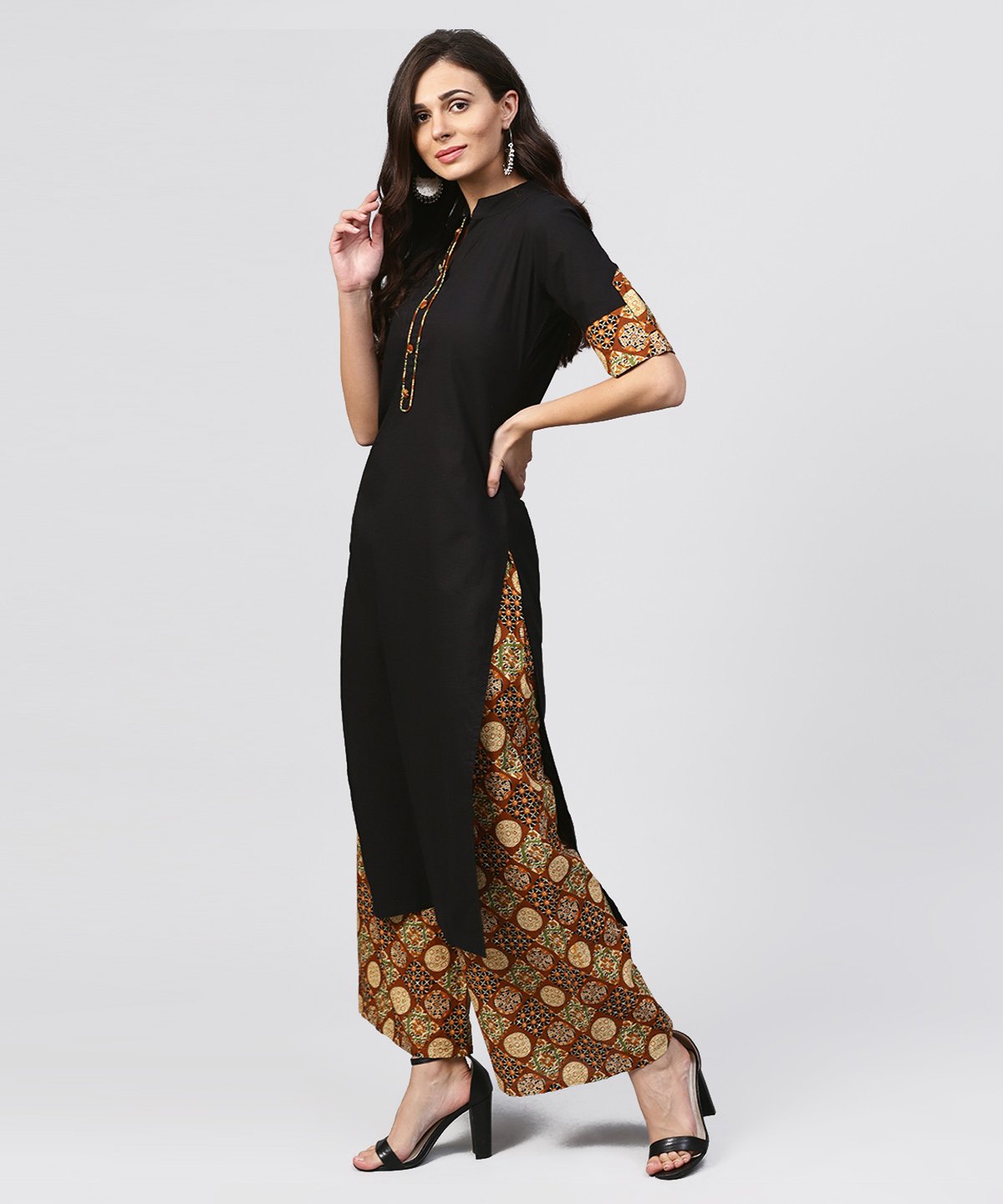 Women's Madarin Collar And Front Placket Cotton Kurta With Ankle Length Printed Palazzo