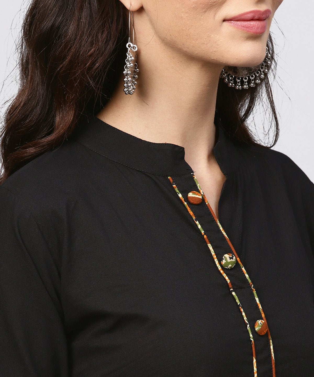 Women's Madarin Collar And Front Placket Cotton Kurta With Ankle Length Printed Palazzo
