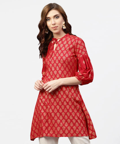 Women's Red Printed Short Kurta With Key Hole Neck And 3/4 Sleeves