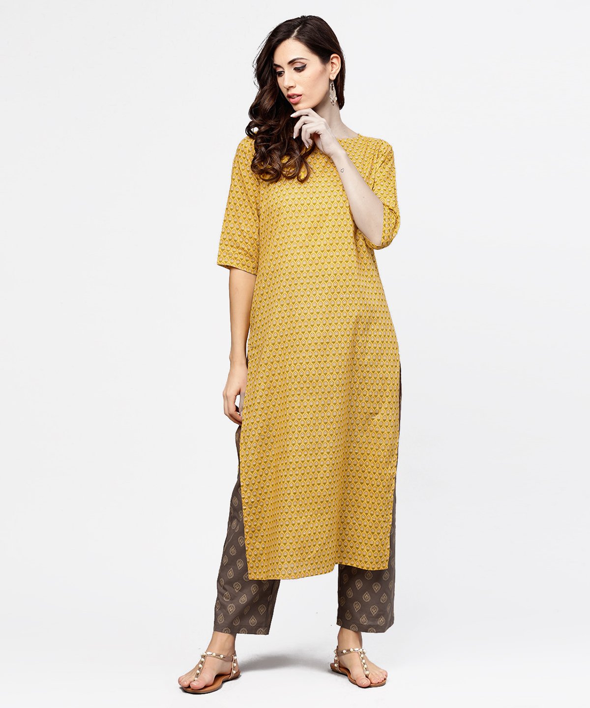 Women's Yellow 3/4Th Sleeve Cotton Kurta With Grey Printed Pallazo