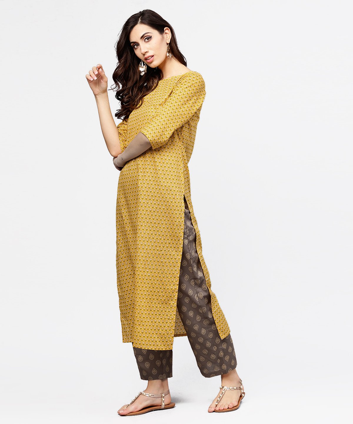 Women's Yellow 3/4Th Sleeve Cotton Kurta With Grey Printed Pallazo