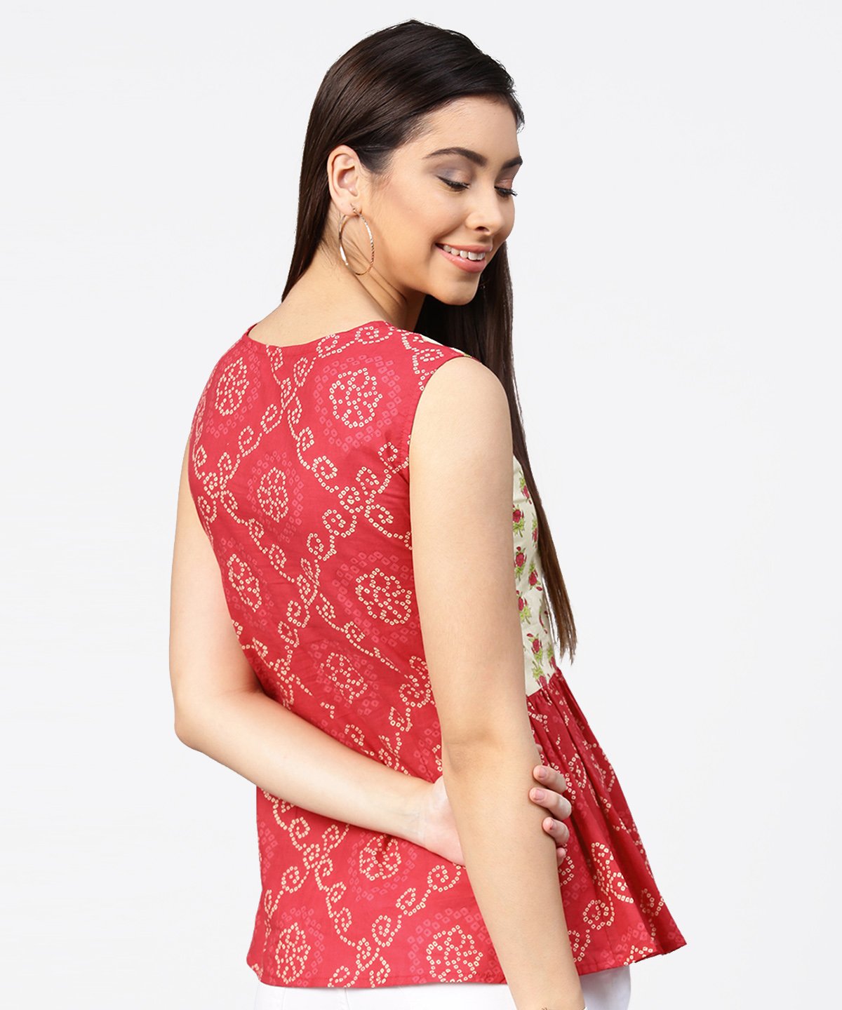 Women's Red Printed Sleeveless Cotton Pleated Top