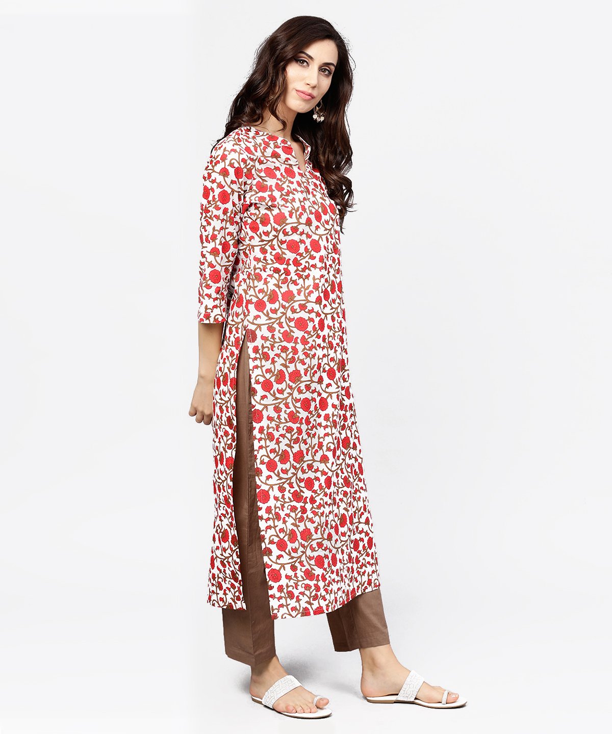 Women's Off White Printed 3/4Th Sleeve Cotton Kurta With Brown Ankle Length Pant