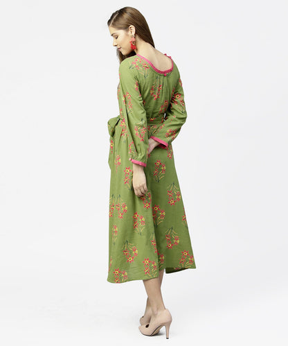 Women's Green Printed 3/4Th Sleeve Cotton Maxi Dress With Belt