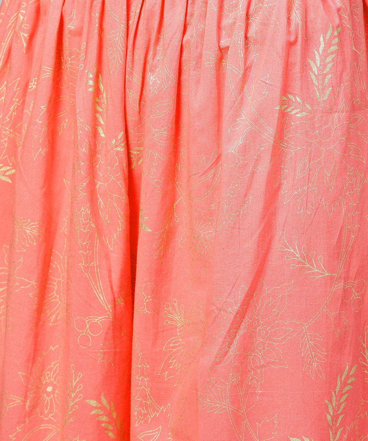 Women's Peach Printed 3/4Th Sleeve Cotton Kurta With Flared Ankle Length Pallazo