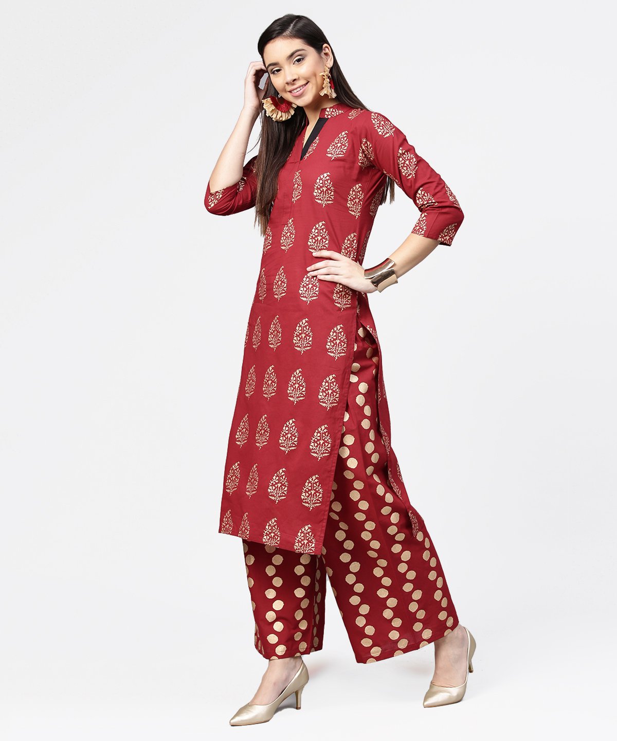 Women's Red Butta Printed 3/4Th Sleeve Kurta With Printed Pallazo