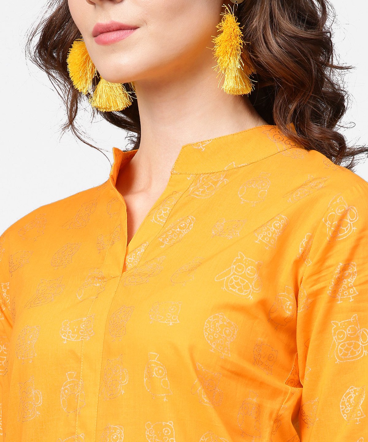 Women's Yellow 3/4Th Sleeve Printed Straight Kurta With Flared Ankle Length Pallazo