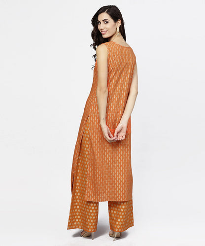 Women's Red Printed Sleeveless Cotton Kurta With Ankle Length Pallazo