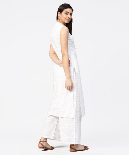 Women's Off White Printed Sleeveless Cotton Kurta With Ankle Length Pallazo