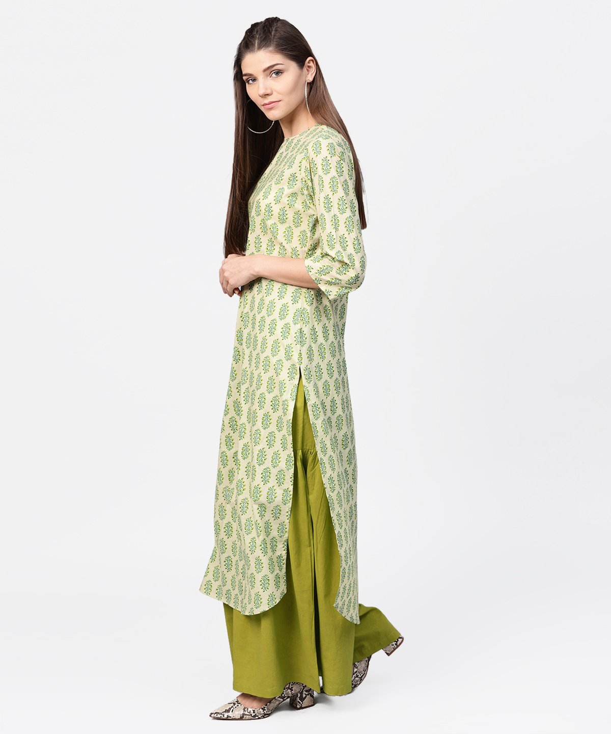 Women's Green Printed 3/4Th Sleeve Cotton Straight Long Kurta