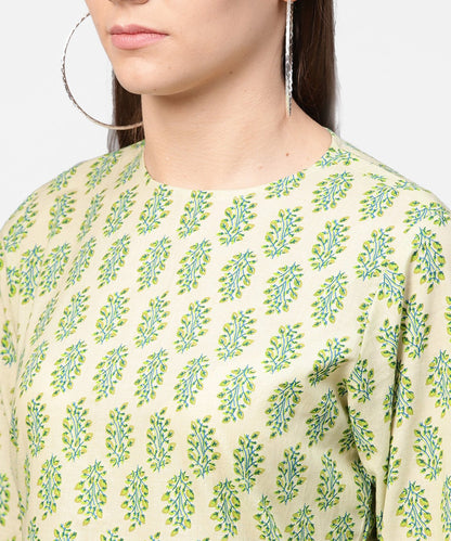 Women's Green Printed 3/4Th Sleeve Cotton Straight Long Kurta