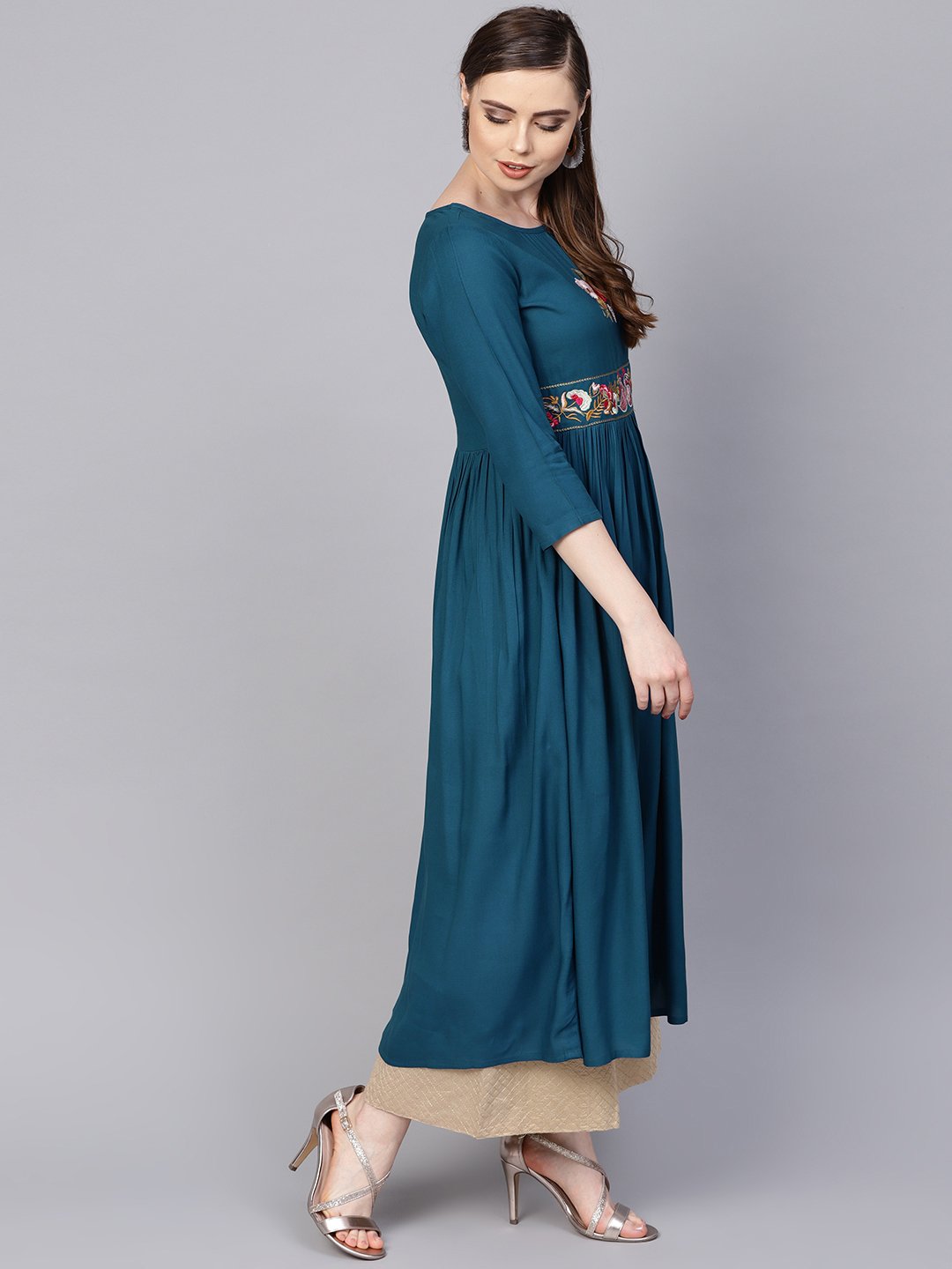 Women's Rayon Teal Blue Embroidered Kurta With Round Neck & 3/4 Sleeves