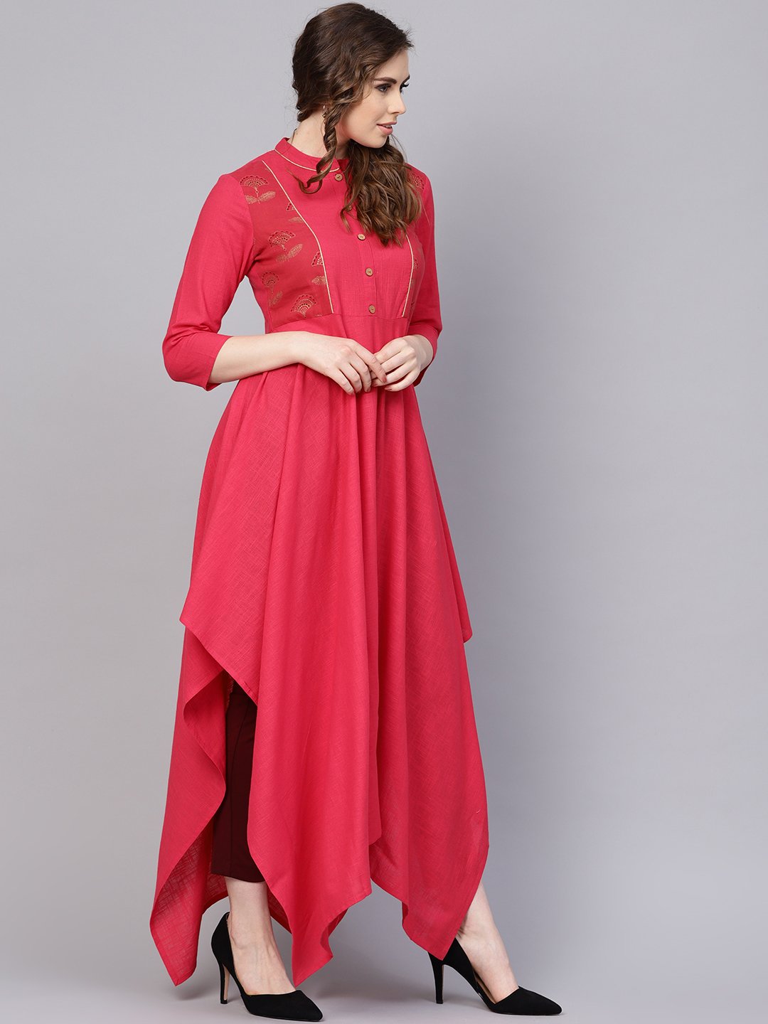 Women's Cotton Fushia Pink Asyemmetric Kurta With Madarin Collar & 3/4 Sleeves
