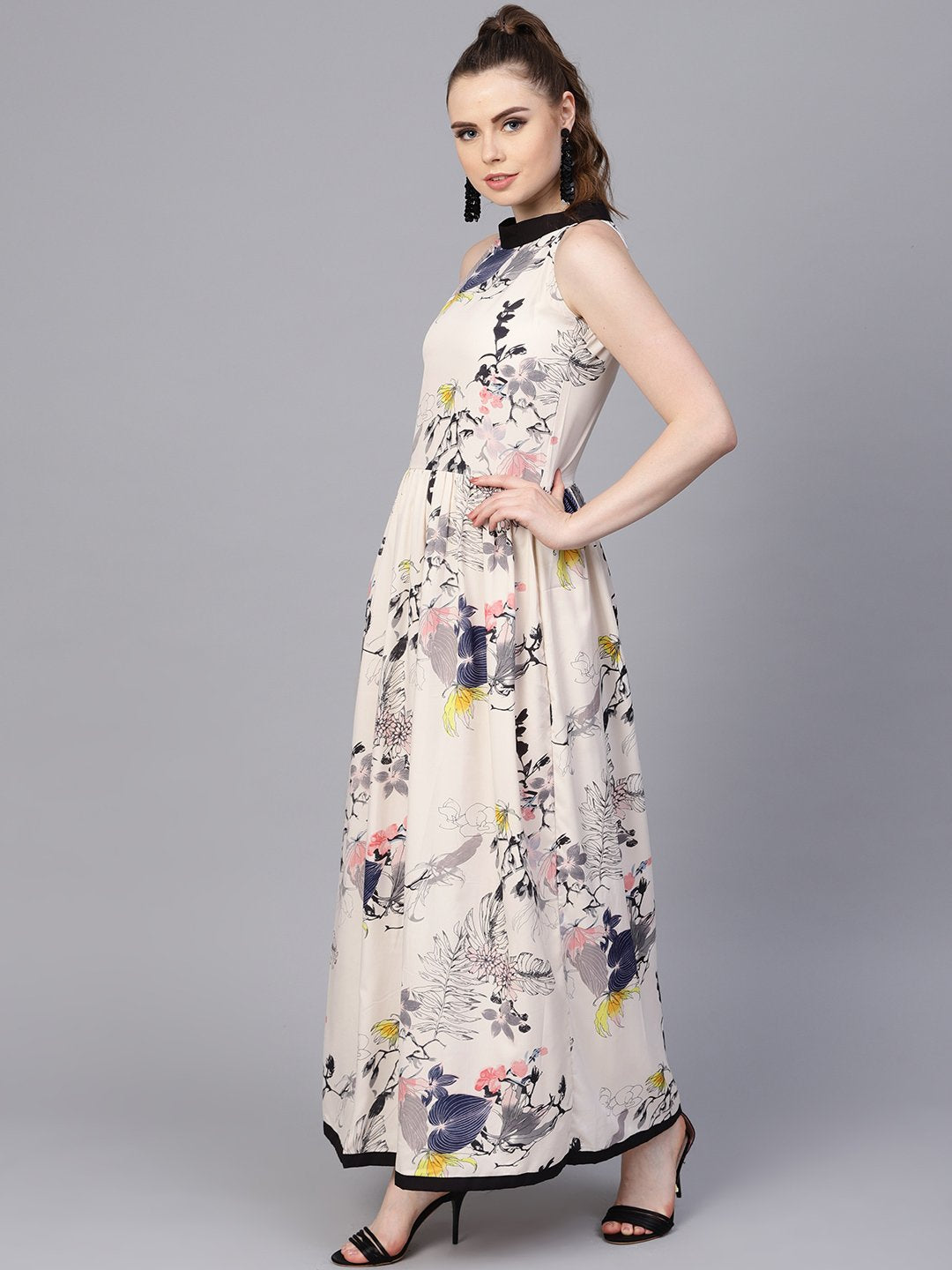 Women's Cream Floral Sleeveless Printed Maxi Dress