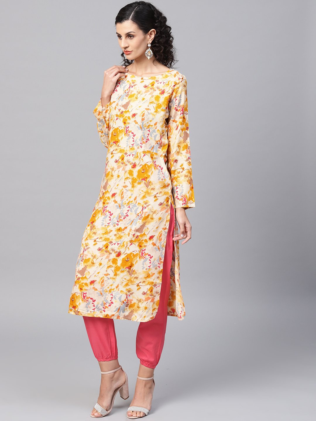 Women's Yellow Coloured Printed Kurta Set With Solid Megenta Pants