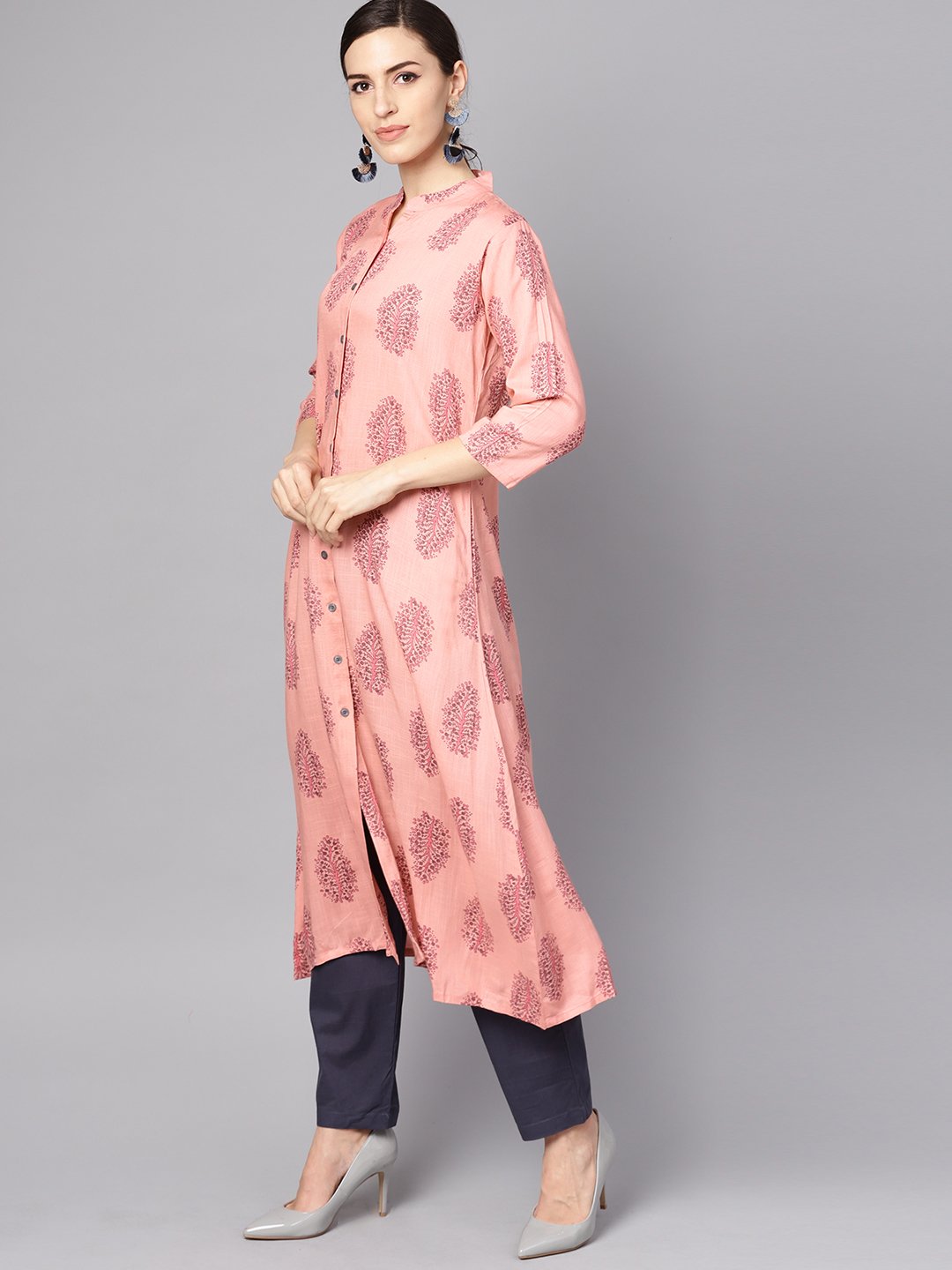 Women's Pastel Pink Printed Kurta Set With Solid Dark Grey Pants