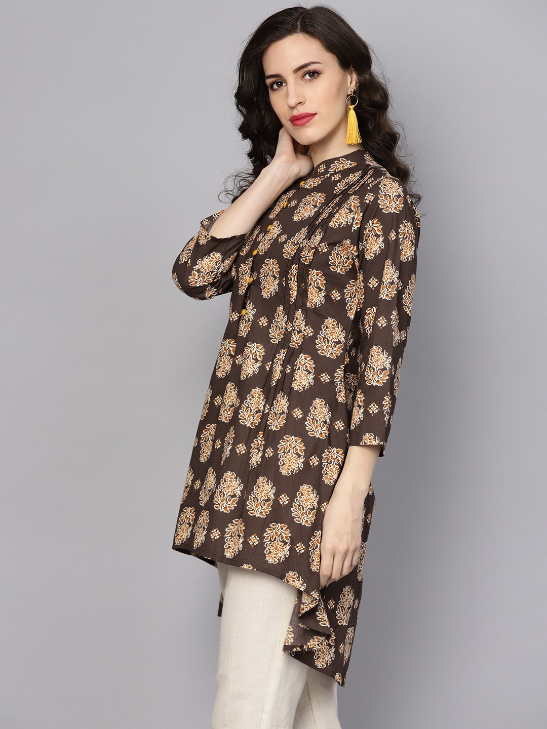 Women's Chocolate Brown Printed Tunic With Madarin Collar And 3/4 Sleeves