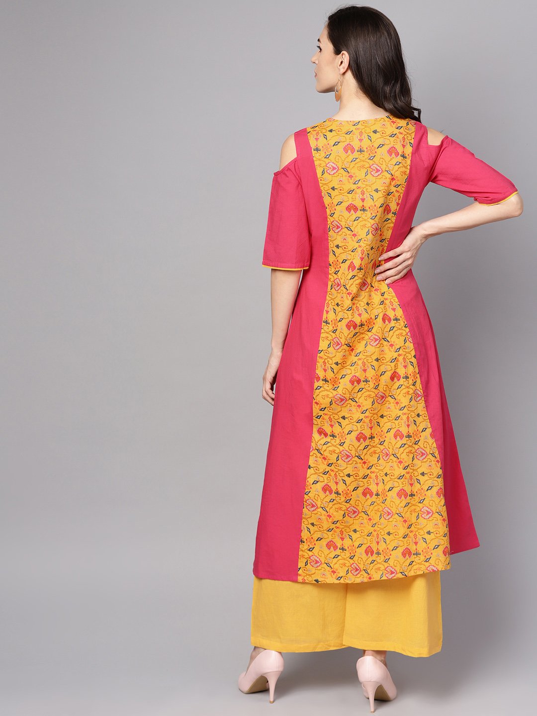 Women's Yellow Patola Printed Cold Shoulder Sleeve Cotton Kurta With Solid Flared Palazzo
