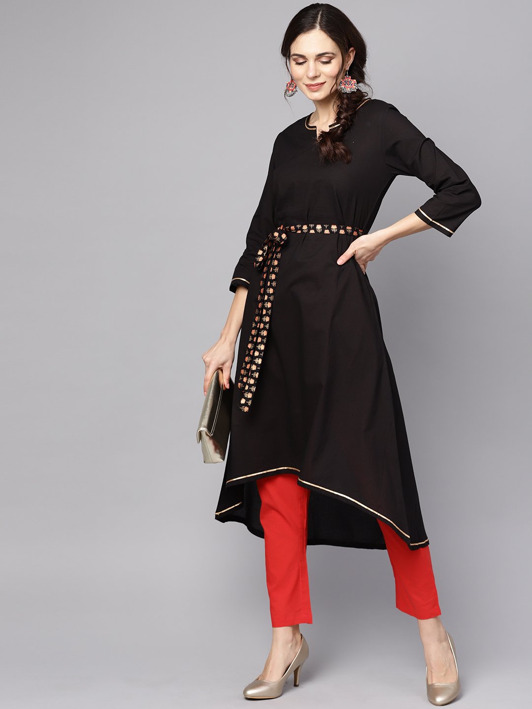 Women's Solid Black Asyemmetric Kurta With Printed Belt