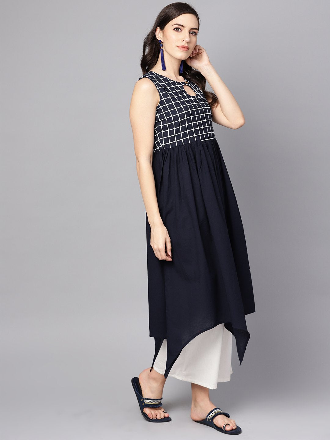 Women's Black & White Checked Assyemtric Kurta With Keyhole Neckline