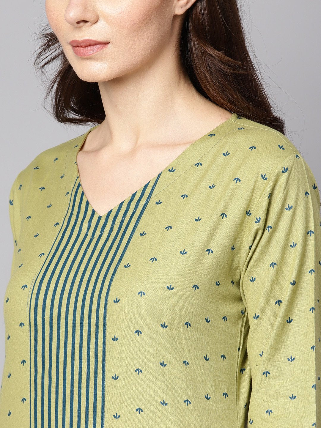 Women's Green Printed 3/4Th Sleeve Cotton Kurta With Printed Palazzo